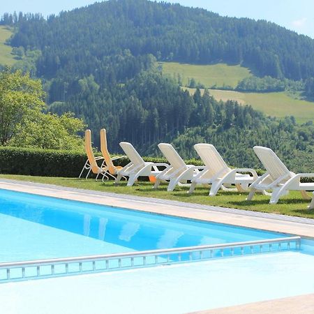 Panoramadorf Saualpe Hotel Eberstein ภายนอก รูปภาพ