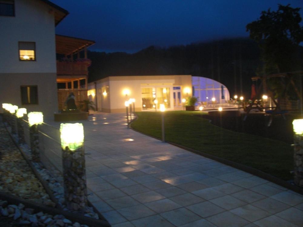 Panoramadorf Saualpe Hotel Eberstein ภายนอก รูปภาพ