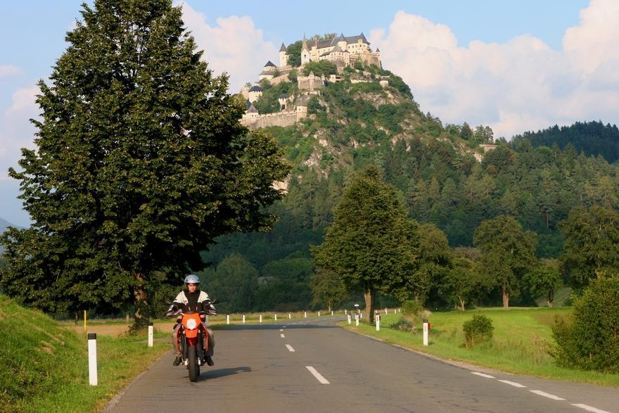 Panoramadorf Saualpe Hotel Eberstein ภายนอก รูปภาพ